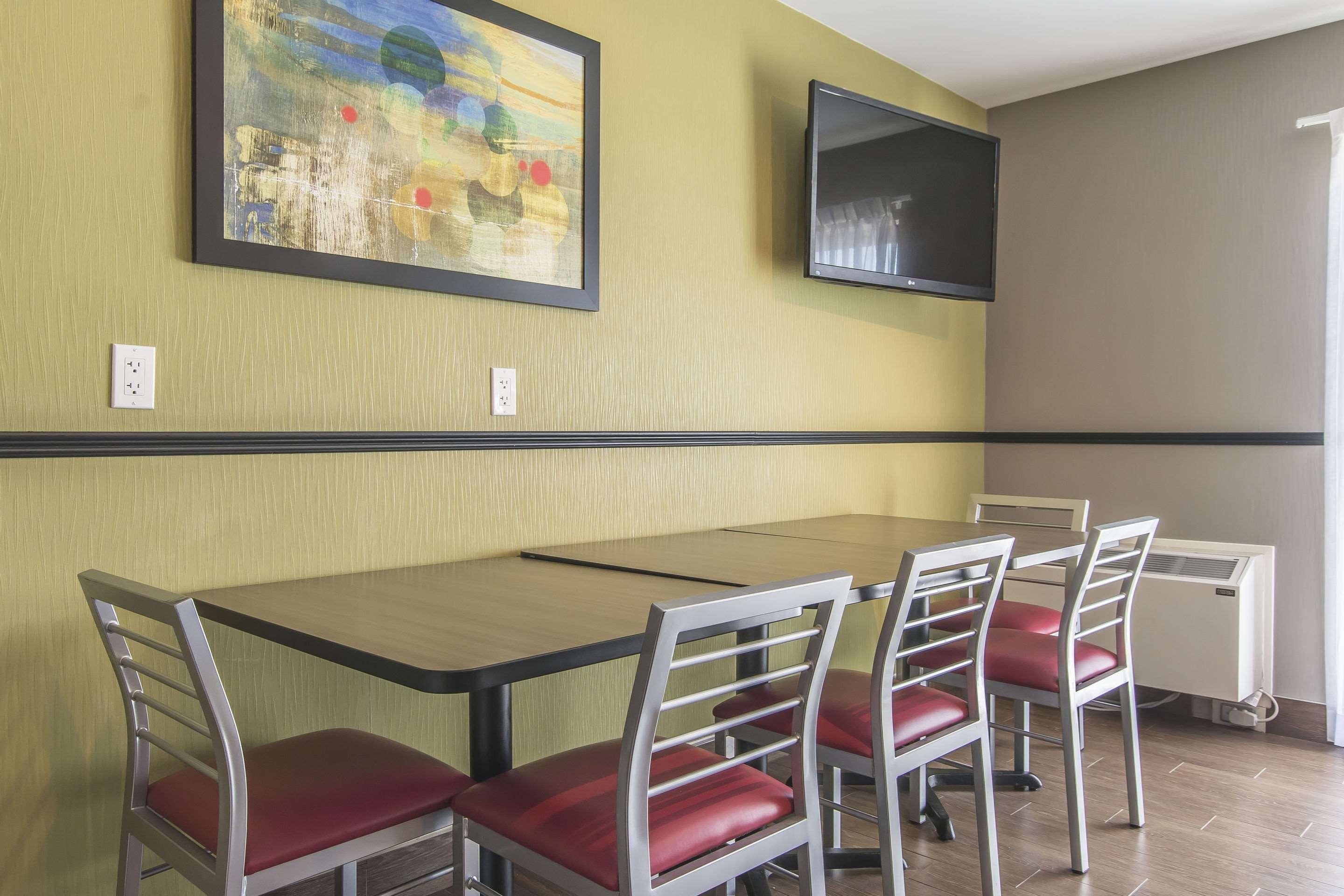 Comfort Inn Kapuskasing Exterior foto